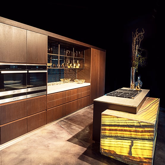 modern kitchen cabinets Miami Lakes