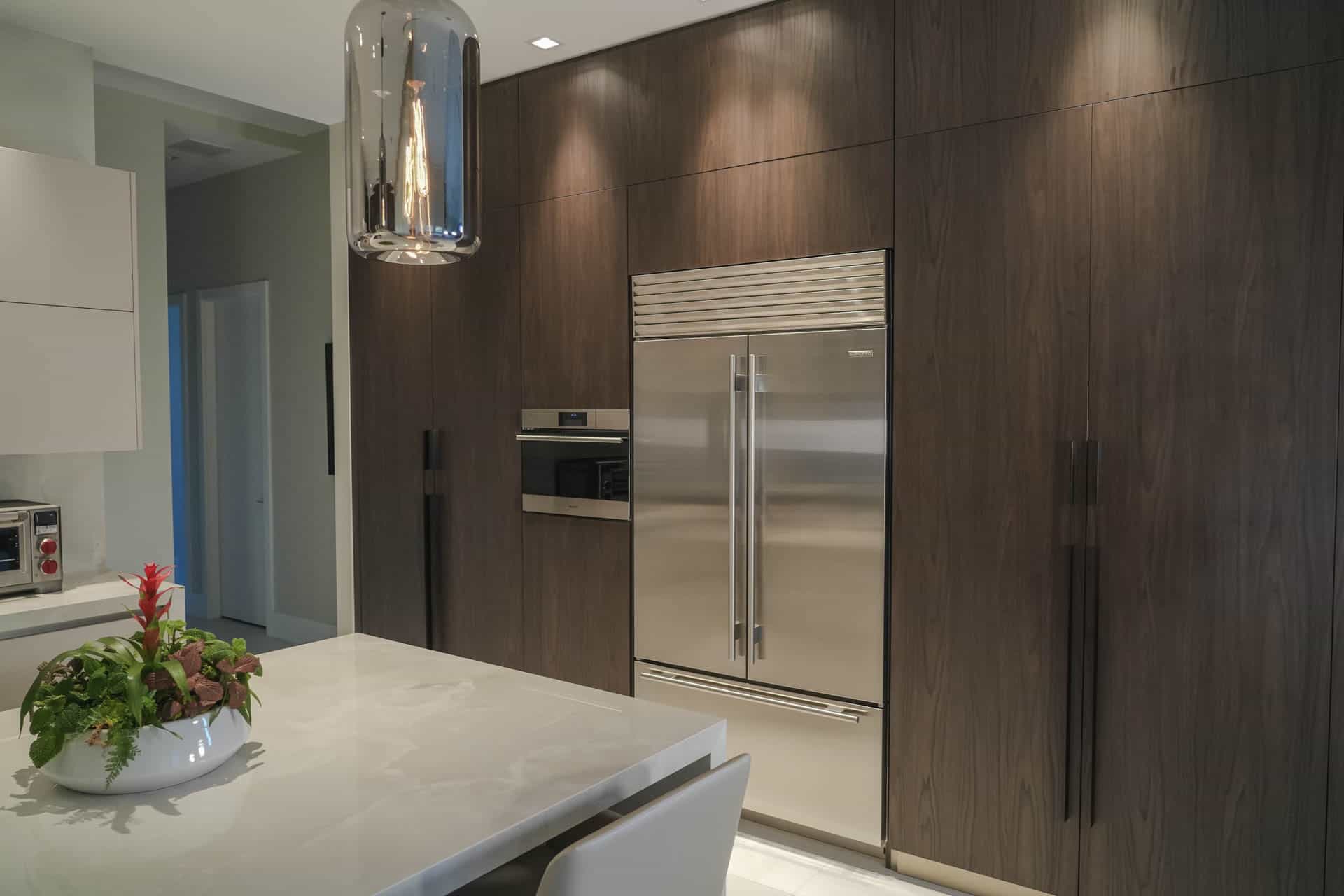 Create a Stylish and Functional Kitchen with Modern Design