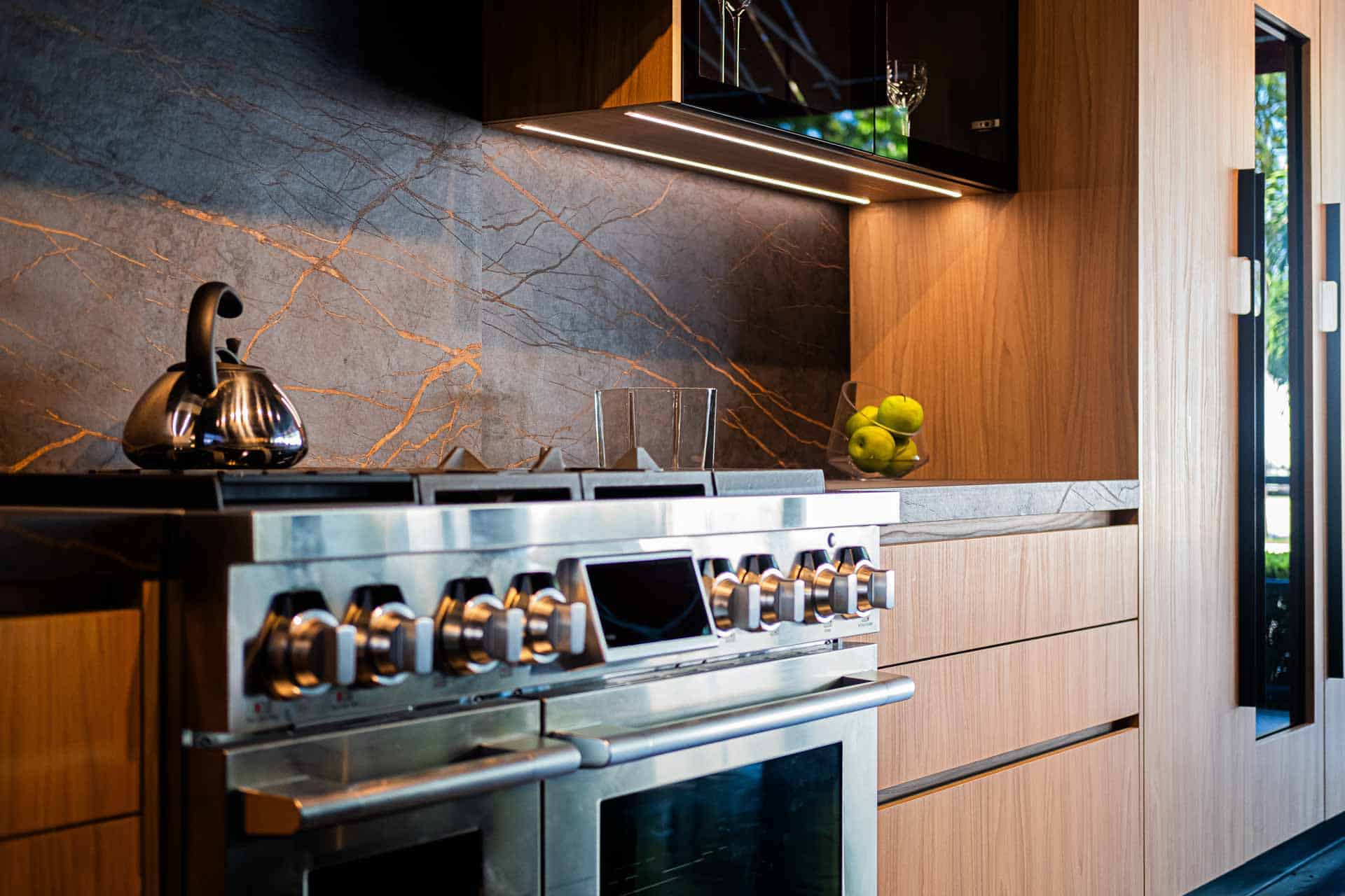 Modern Kitchen Cabinets 47 closets by design